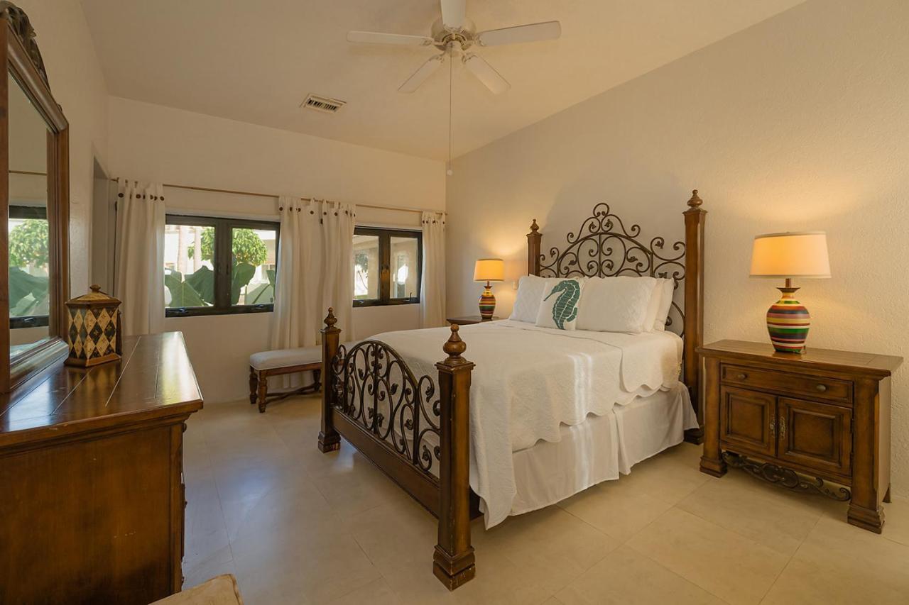 The Queen Of Cozumel Beach House -Luxury Beachfront Villa- Million Dollars View Luaran gambar